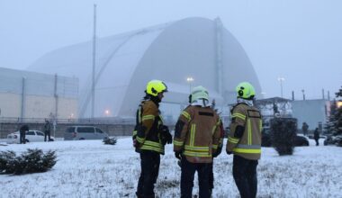 Guerre en Ukraine : la centrale de Tchernobyl visée par la Russie, y a-t-il un risque de radiation ?