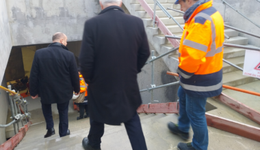 Chantier du métro : la première station où l’on peut descendre jusqu’au quai