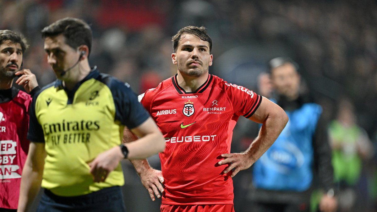 VIDEO. Antoine Dupont : "On sent une certaine hostilité…" Le joueur star réagit aux critiques contre le Stade Toulousain