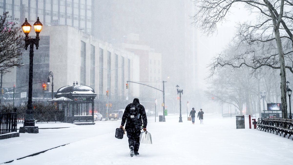 Vortex polaire : 800 000 Américains dans le noir et situation d’urgence décrétée dans douze États