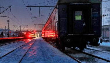 Guerre en Ukraine : un train frappé par un drone, au moins cinq passagers sont morts