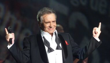 "Il aurait eu 79 ans" : Michel Sardou annoncé mort en plein direct, les internautes s’emportent