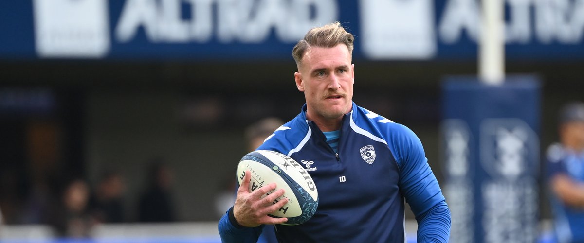 Top 14 - Les compositions de Montpellier - Stade français : Stuart Hogg à l'arrière, Tawera Kerr-Barlow à la mêlée