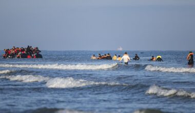 L'an passé, près de 50 000 migrants ont tenté de traverser la Manche pour se rendre au Royaume-Uni