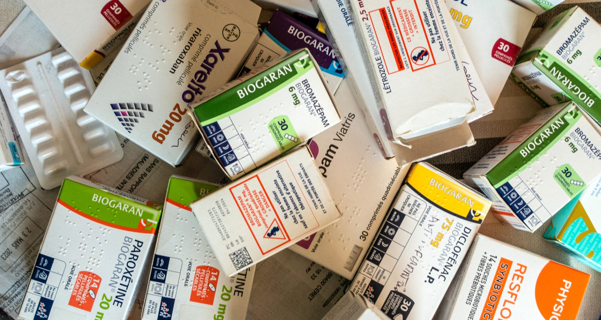 Jimmy Mohamed explique pourquoi les sprays, pastilles et sirops sans ordonnance ne soignent pas le rhume