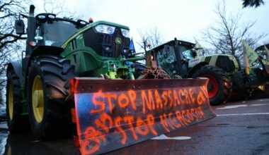EN DIRECT - Colère agricole : le gouvernement "ne laissera pas faire" une action qu'il juge "inacceptable", une centaine de tracteurs à Paris