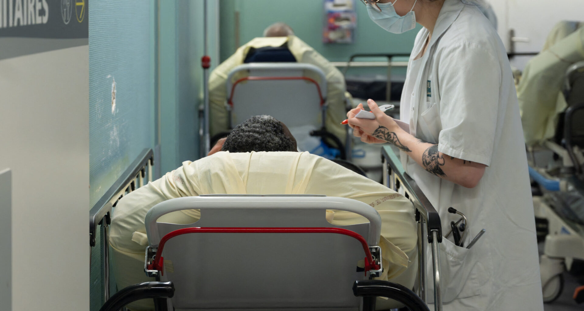 deux patients sont morts sur des brancards aux urgences du CHU de Rennes, la surcharge de travail des soignants questionnée
