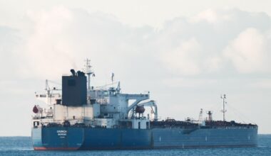 le capitaine indien du pétrolier soupçonné de naviguer pour la Russie placé en garde à vue