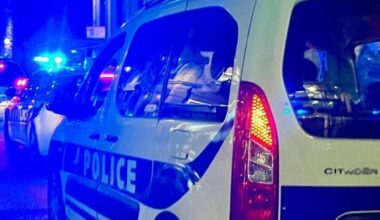 il percute une voiture de police avant d’être arrêté