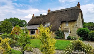 sa jolie maison en Bourgogne "toujours pleine" où il retrouve ses 6 enfants et 11 petits enfants