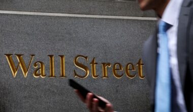 L'Europe finit dans le rouge avec les valeurs minières, Wall Street hésite