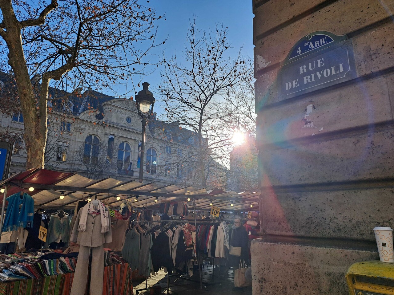 entre le marteau et l'enclume, les habitants du 4e usés par la politique d'Hidalgo