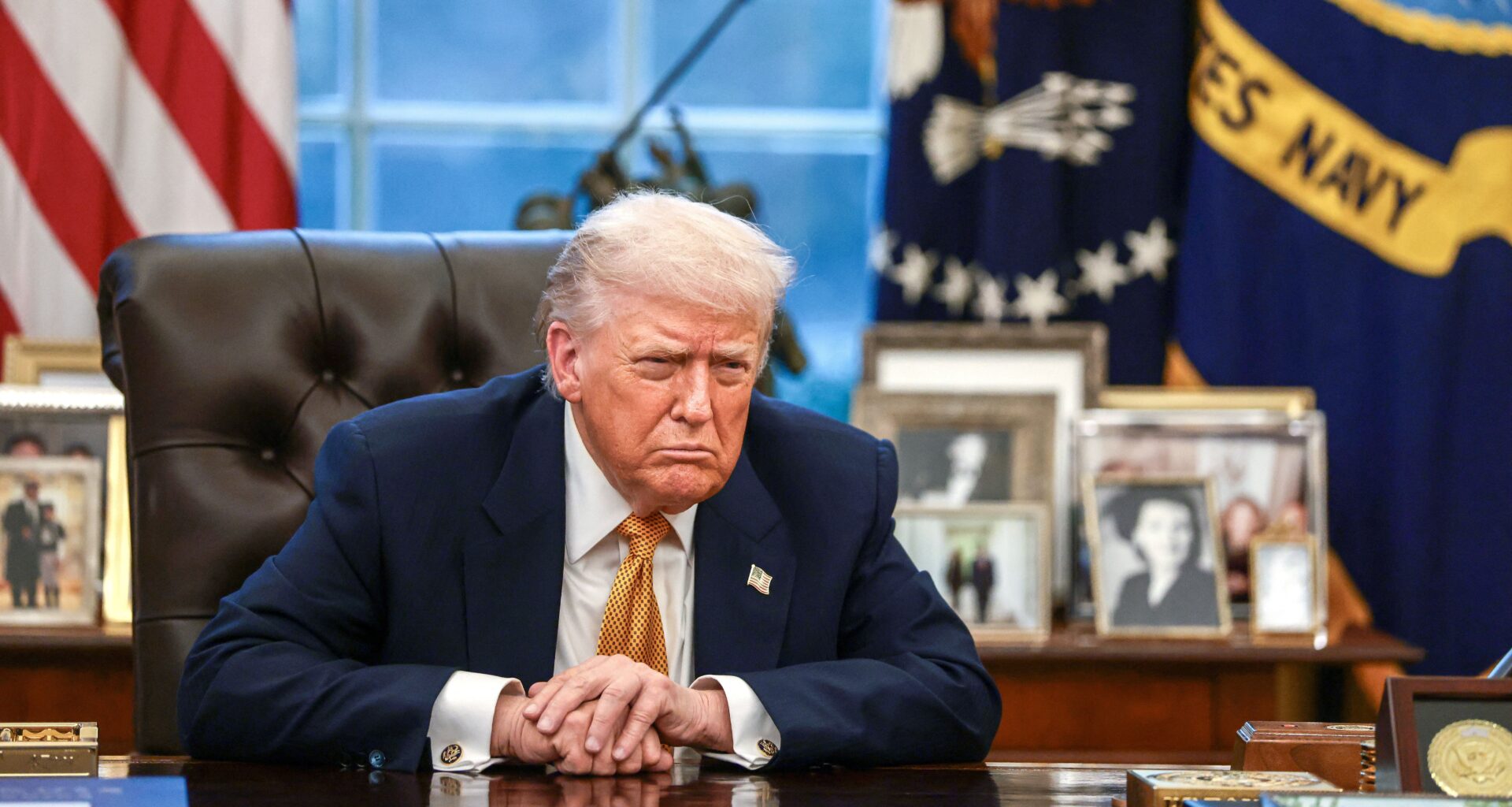 USA: Trump impose des droits de douane de 25% sur certains semiconducteurs