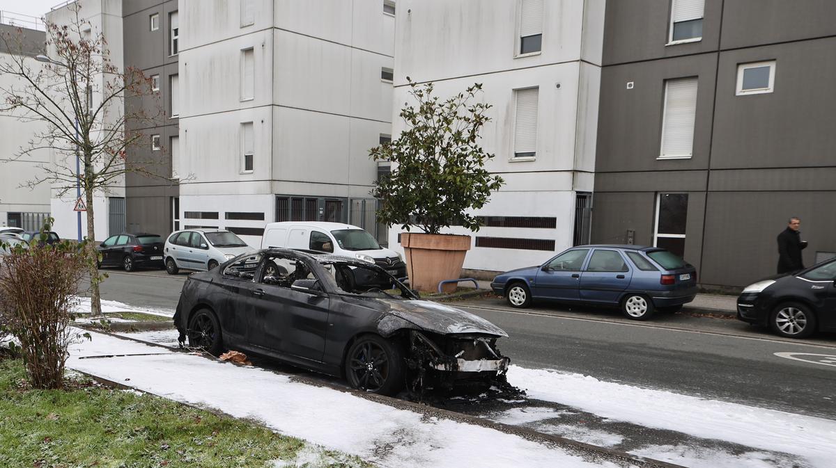 En Gironde, une nuit de la Saint-Sylvestre sans débordements majeurs, malgré quelques feux de véhicules