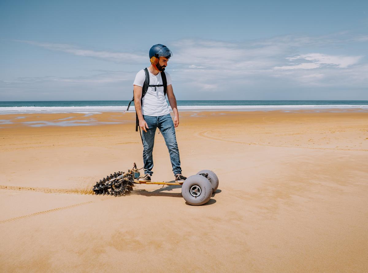 SQ Motors fabrique un skateboard tout terrain.