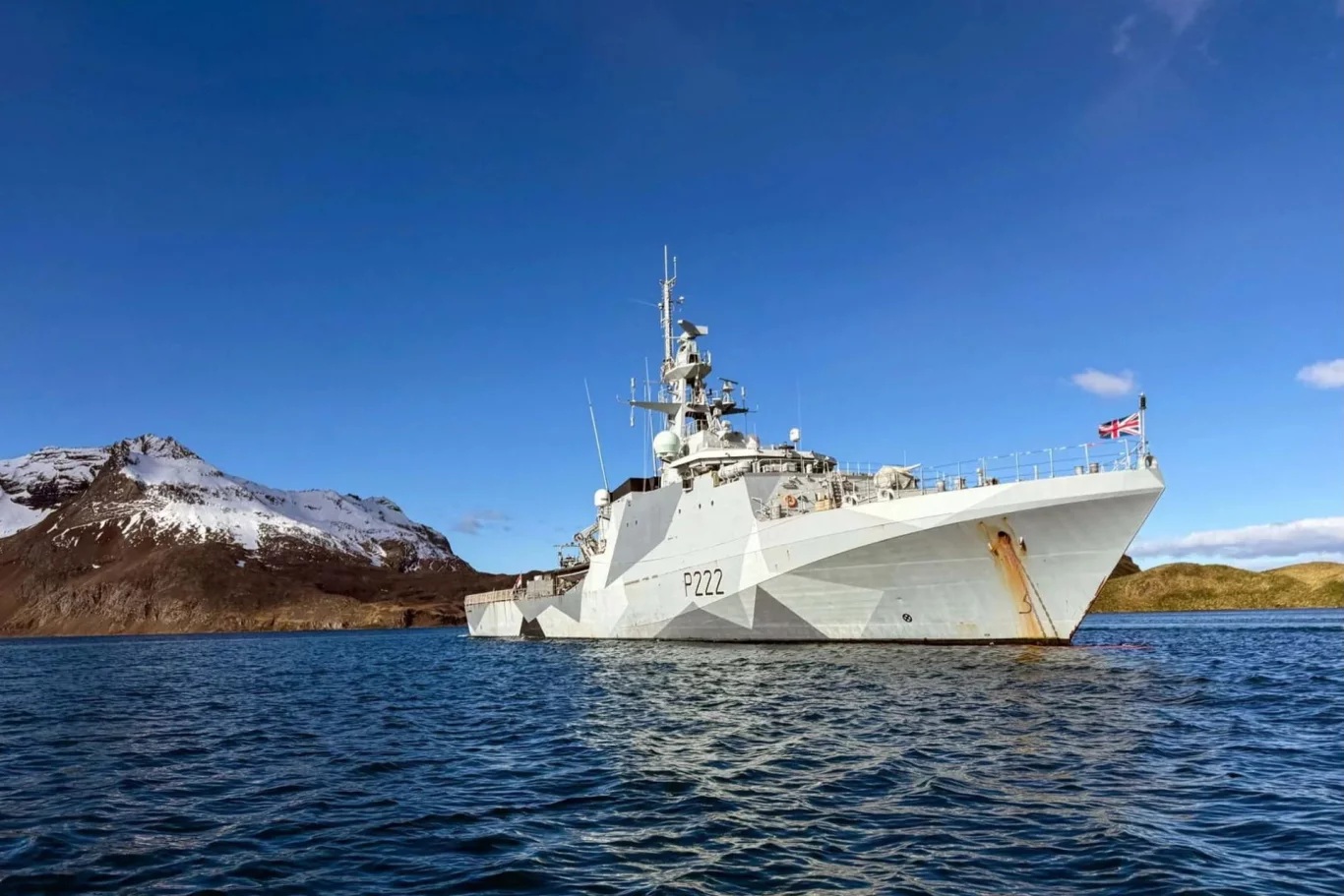 Le Royaume-Uni effectue une démonstration de force en Atlantique Sud face à l’Argentine