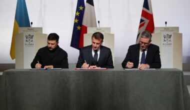 Moscou rejette le plan européen de force multinationale, Kiev et Washington mettent en garde contre une attaque massive