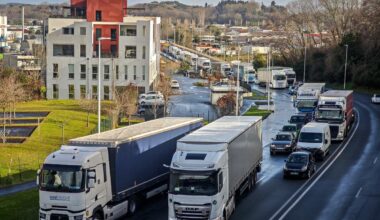 Colère des agriculteurs sur l’A63 : à Bayonne, la galère des automobilistes et chauffeurs routiers - Sud Ouest