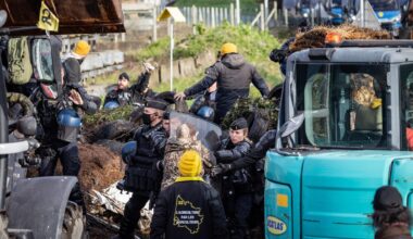 le dépôt pétrolier de Bordeaux Bassens débloqué dans la douleur