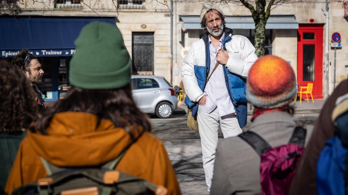 à Bordeaux, deux « dégradeurs » de bâches publicitaires ont été jugés
