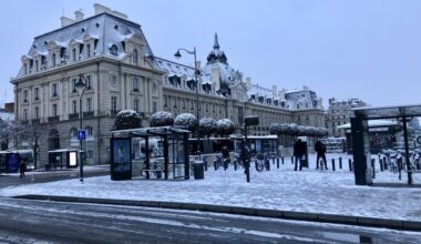 transports scolaires suspendus et restrictions pour les poids lourds