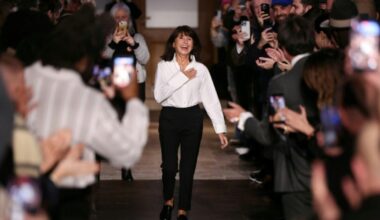 Hermès: à Paris, Véronique Nichanian signe une dernière "collection comme les autres" : Actualités