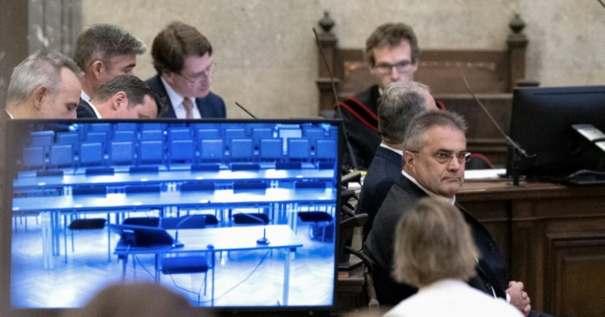 A Vienne, un policier accusé d'espionnage pour la Russie sur le banc des accusés : Actualités