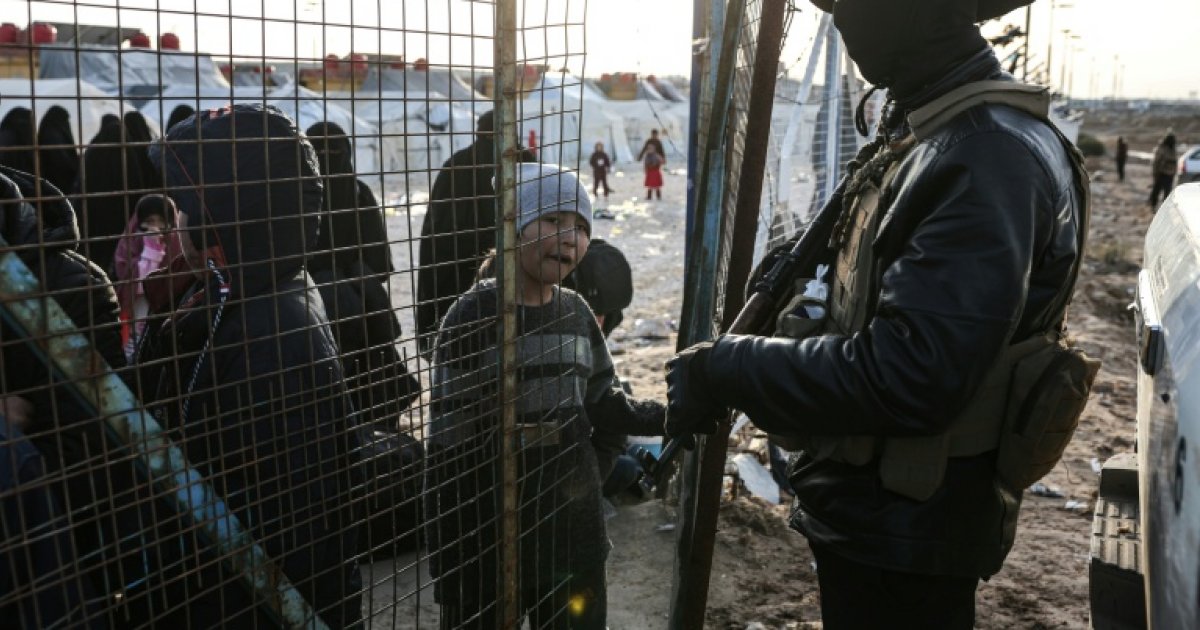 Des jihadistes européens transférés de Syrie en Irak, qui réclame leur rapatriement : Actualités