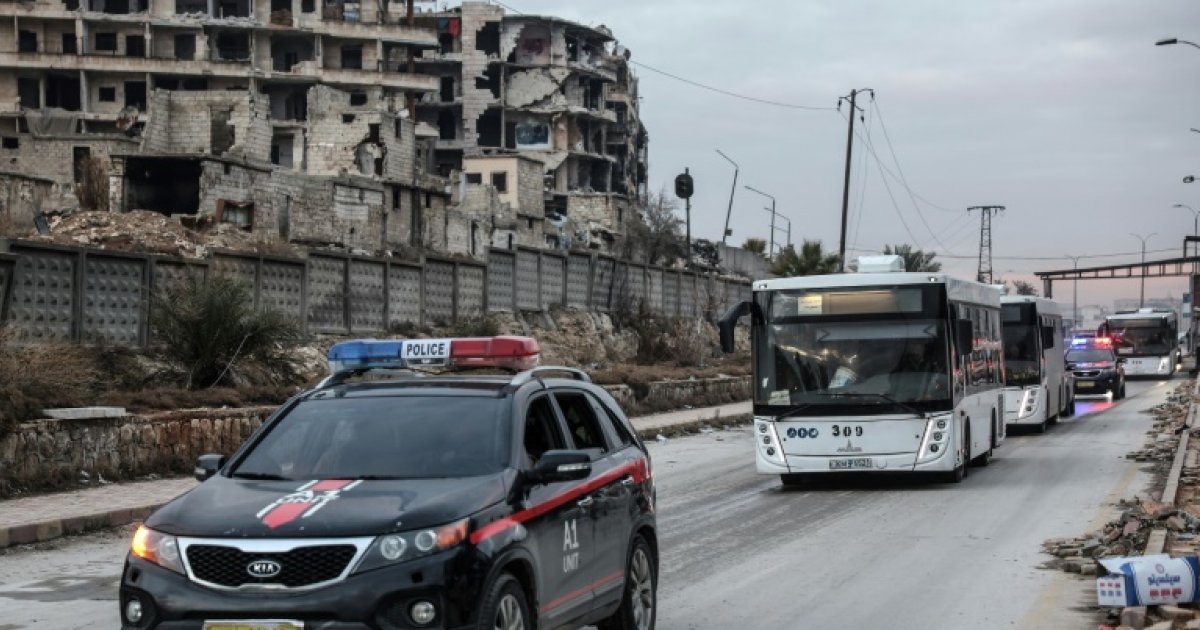 Washington appelle Damas et les Kurdes au dialogue après des combats meurtriers en Syrie : Actualités