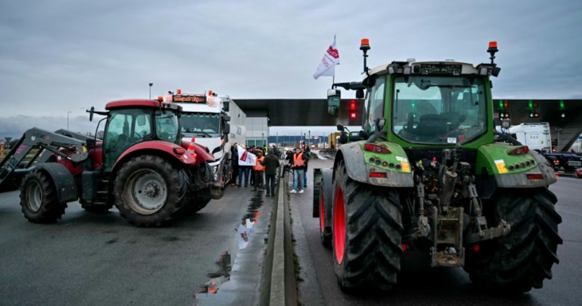 Les tracteurs de retour à Paris pour exprimer la "révolte" agricole : Actualités