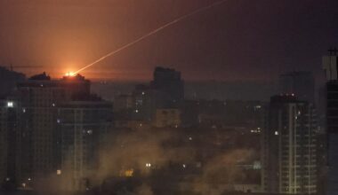 bombardements russes en cours sur Kharkiv et Kiev, au moins 13 blessés