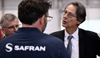 "Leur mot d'ordre, c'est taxer plus pour travailler moins" : le coup de gueule du PDG de Safran contre les parlementaires français - 08/01/2026 à 15:43