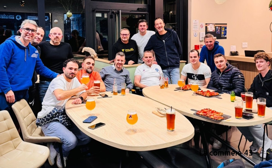 La convivialité en prime avec le club de tennis Les Villettes/Saint-Maurice-de-Lignon