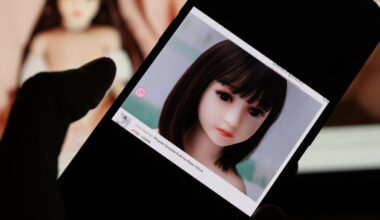 « Mon commerce et mes salariés sont jetés en pâture » : un vendeur de poupées sexuelles dénonce un amalgame