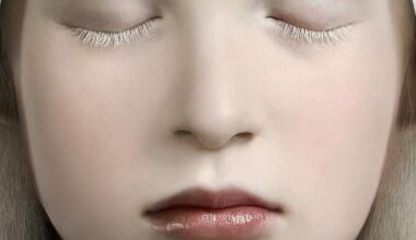 La photographe néerlandaise Justine Tjallinks rend la beauté simplement éternelle