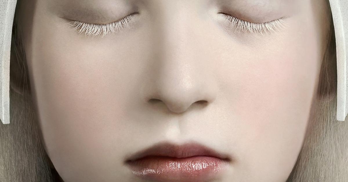 La photographe néerlandaise Justine Tjallinks rend la beauté simplement éternelle