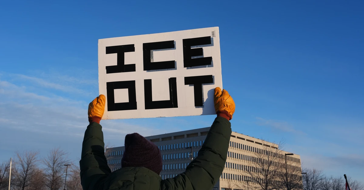 Les USA manifestent après la mort d’une femme à Minneapolis