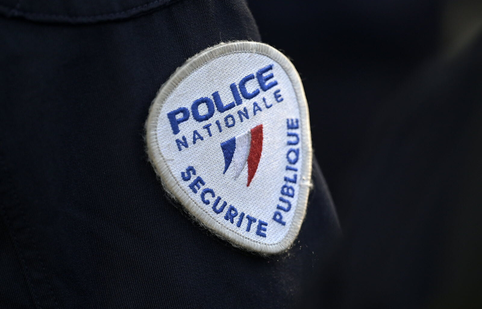 Une adolescente de 15 ans tabassée par six jeunes à Saint-Étienne, la vidéo diffusée sur les réseaux sociaux