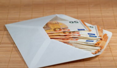 Un virement de 600 euros arrive sur les comptes en banque de 9 millions de Français : certains devront rembourser