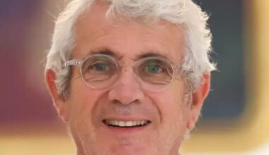 "J'ai loué un avion pour..."