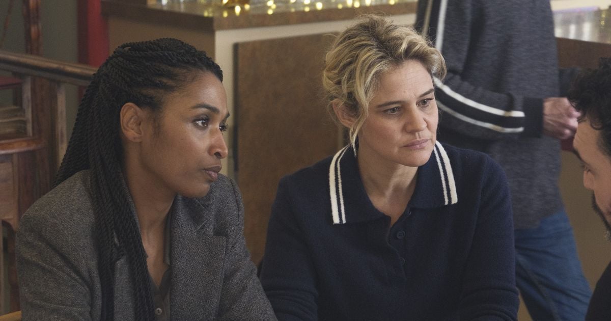 Audiences : Le téléfilm inédit de France 2 avec Marie Denarnaud et Sara Martins a-t-il réussi à détrôner "Elsbeth" sur TF1 ?