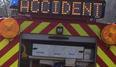 un camion de matière dangereuse se renverse, ce secteur à éviter