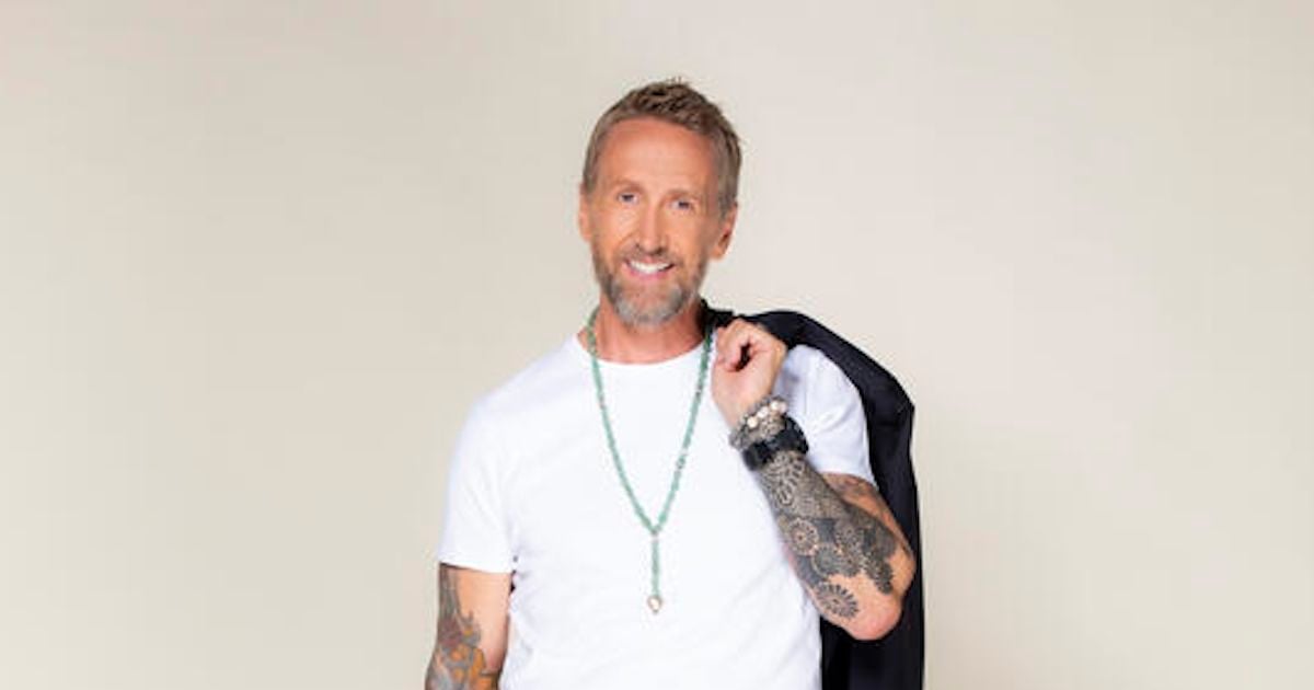 "J'ai besoin de faire une pause" : Philippe Caverivière quitte "Quelle époque !", le talk-show Léa Salamé sur France 2, après 3 saisons