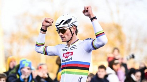 Cyclo-cross : Van der Poel ne sait pas encore s'il va continuer : Sports
