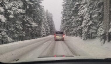 Météo. La neige tombe fortement dans la Loire : ces secteurs à éviter