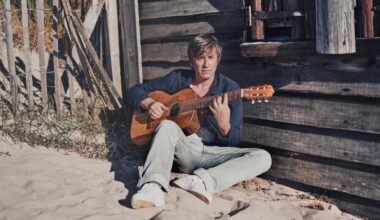 "Je suis devenu chanteur un peu par accident"