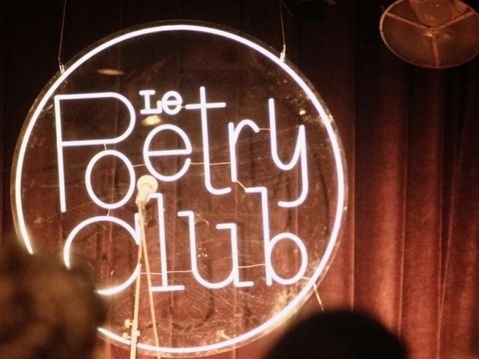 Le Poetry Club s'installe