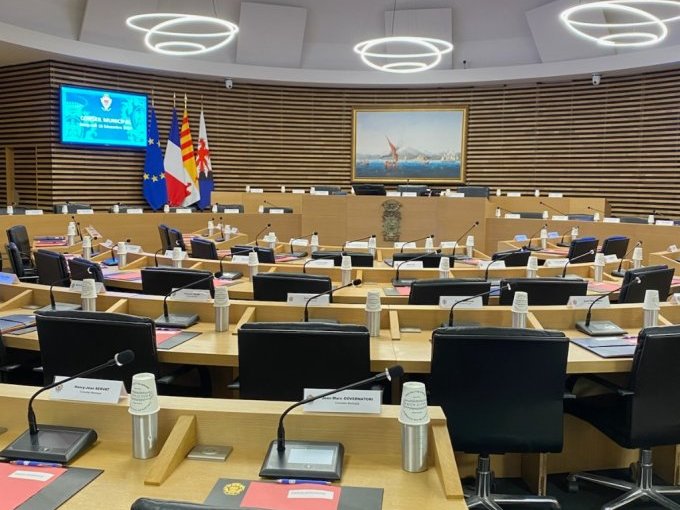 Anne-Lise Barral rejoint