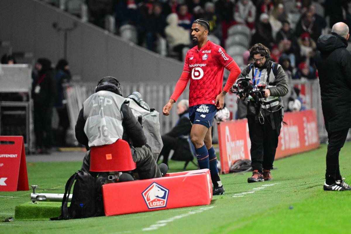 Retour raté dans le onze de départ du LOSC pour Alexsandro, expulsé après moins d'un quart d'heure contre Rennes