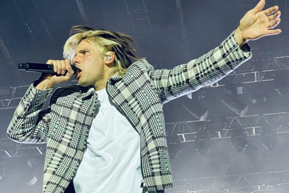 Ce mercredi 12 novembre 2025, les organisateurs du Festival Beauregard remettent en vente 2 000 billets pour la journée du jeudi 2 juillet 2026, celle du concert d'Orelsan à Hérouville, près de Caen (Calvados).